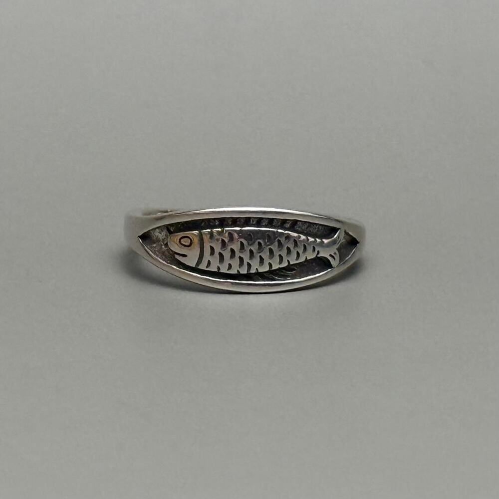 Vintage Silver Engraved Fish Ring – Adjustable Size, Unisex, Brand New